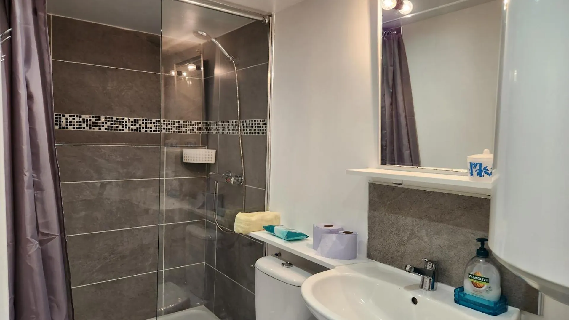 Bas De Villa Marseilles 0*,